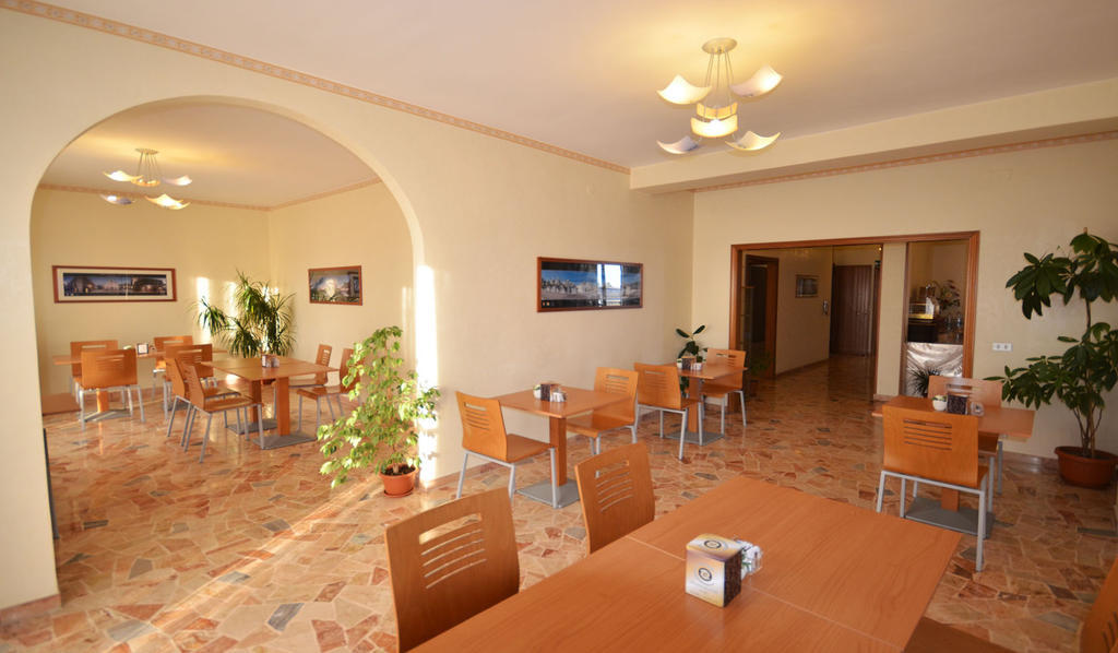 Hotel A-14 Modugno Kültér fotó
