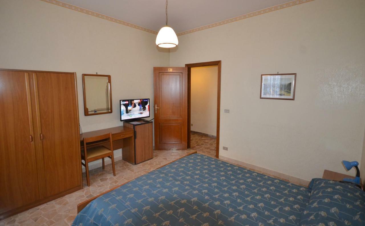 Hotel A-14 Modugno Kültér fotó